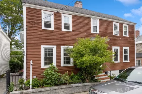 16 Warren St #16, Newburyport, MA 01950