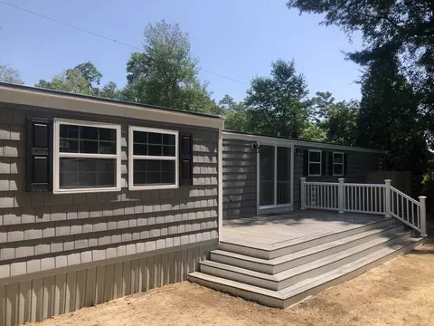 5 Siesta Dr, Wareham, MA 02576 photo 4