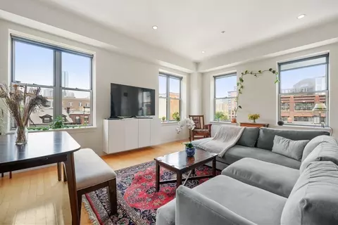 35 Fay St #504, Boston, MA 02118