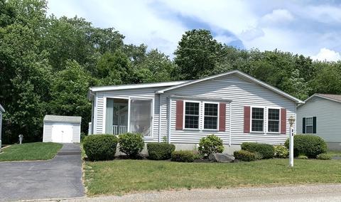 88 Trailwood Dr, Bridgewater, MA 02324