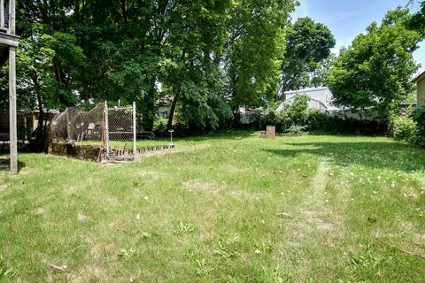 21 Curve St, Dedham, MA 02026 photo 2