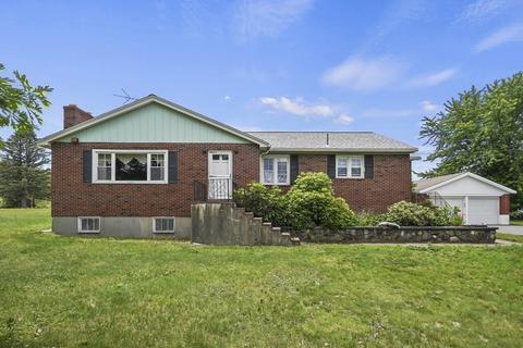 1466 Lancaster Ave, Lunenburg, MA 01462