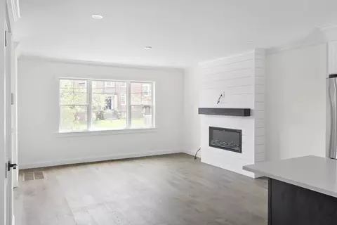 84 Eastern Ave #2, Gloucester, MA 01930 photo 7