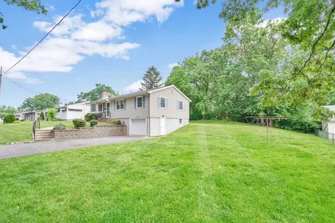 17 Peter St, Chicopee, MA 01020 photo 24
