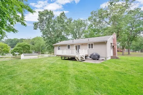 17 Peter St, Chicopee, MA 01020 photo 20
