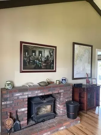 11 Babbitt St, Fairhaven, MA 02719 photo 11