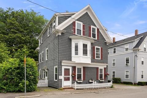 17 Knowlton St, Beverly, MA 01915