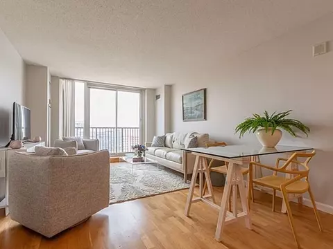 8 12 Museum Way #2325, Cambridge, MA 02141