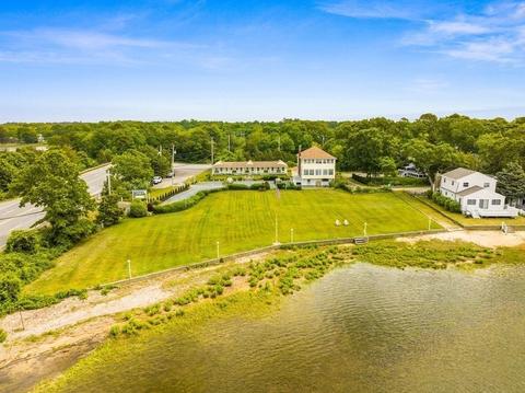 388 Marion Rd, Wareham, MA 02571 photo 3