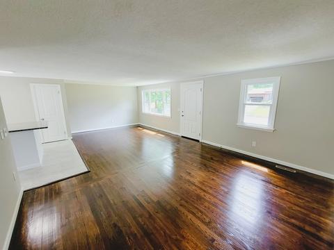 139 Maybrook Rd, Springfield, MA 01129 photo 14