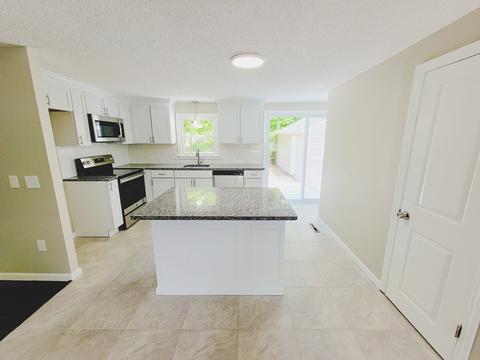 139 Maybrook Rd, Springfield, MA 01129 photo 15