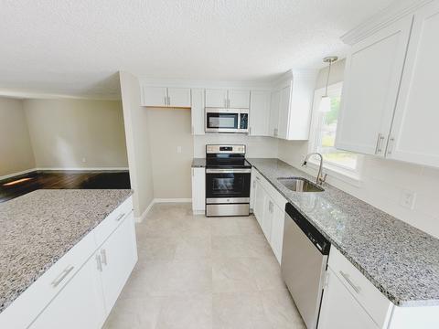 139 Maybrook Rd, Springfield, MA 01129 photo 21