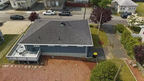 382 America St, Fall River, MA 02721 photo 4