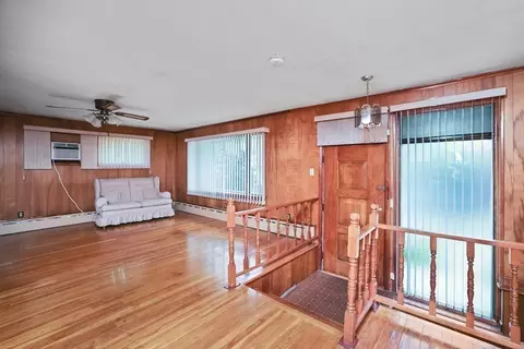 382 America St, Fall River, MA 02721 photo 11
