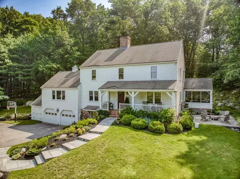 23 Candleberry Ln, Harvard, MA 01451