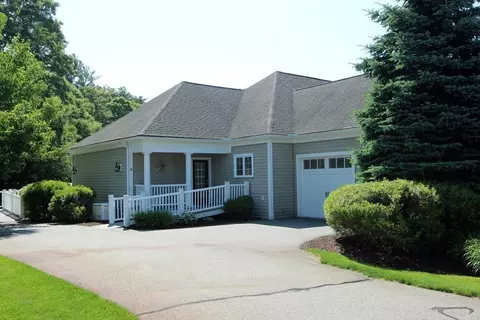 24 Meadowlark Dr #24, Middleboro, MA 02346