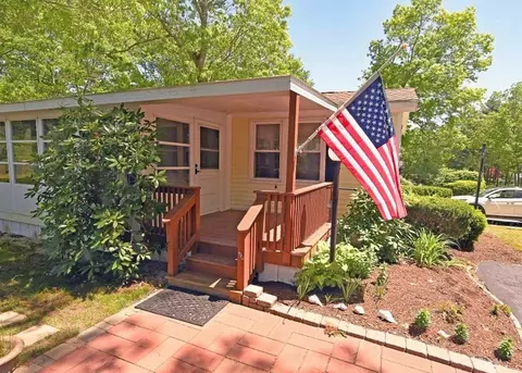 197 Windswept Rd, Wareham, MA 02576 photo 3