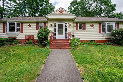 612 Warren Wright Rd, Belchertown, MA 01007