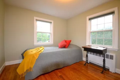 31 Brattle St, Worcester, MA 01606 photo 25