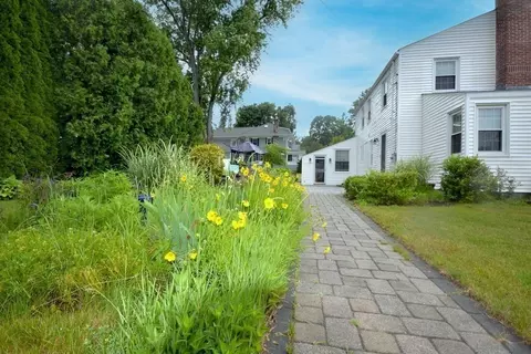 31 Brattle St, Worcester, MA 01606 photo 35