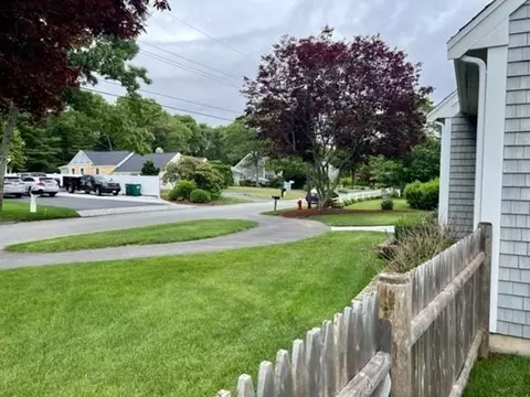 130 Longview Dr, Barnstable, MA 02632 photo 5