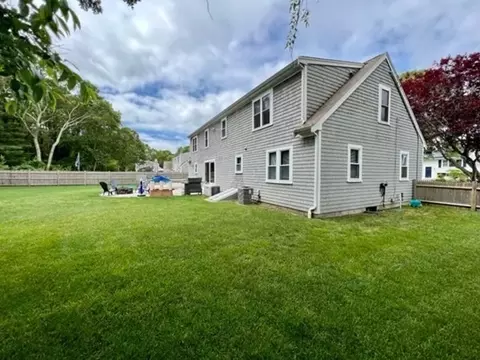 130 Longview Dr, Barnstable, MA 02632 photo 3