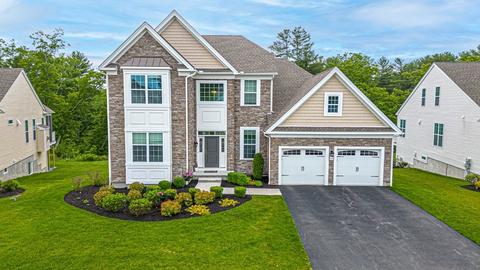 61 Pine Tree Dr #61, Methuen, MA 01844