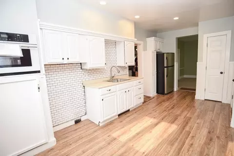 146 Summer St, Danvers, MA 01923 photo 13