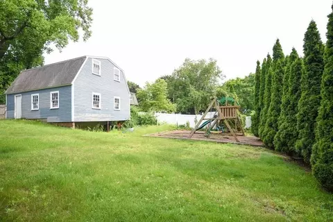 146 Summer St, Danvers, MA 01923 photo 23