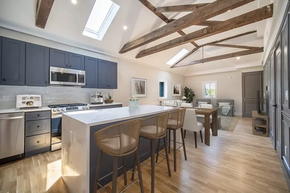 46 Union St 12, Weymouth, MA 02190 20 Photos Movoto