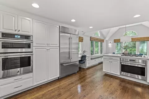 255 Westerly Rd, Weston, MA 02493 photo 11