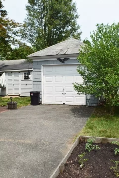 43 Brunswick St, Springfield, MA 01108 photo 18