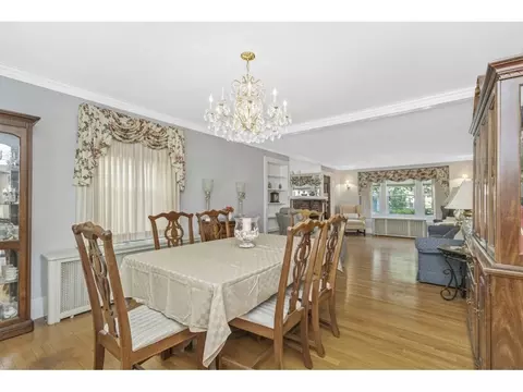 230 Clark Rd, Brookline, MA 02445 photo 3