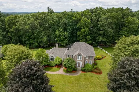 10 Morgan Dr, Methuen, MA 01844