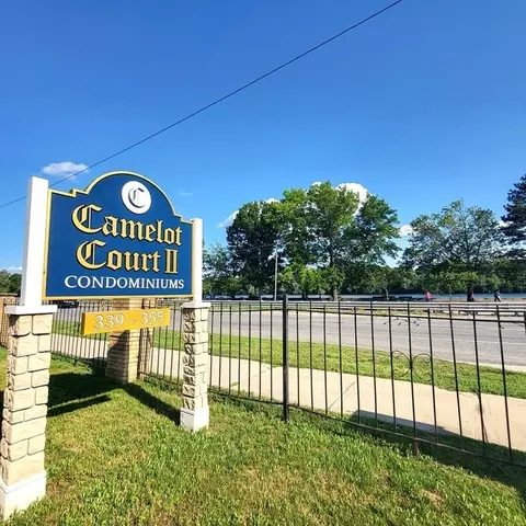 353 Pawtucket Blvd #9, Lowell, MA 01854