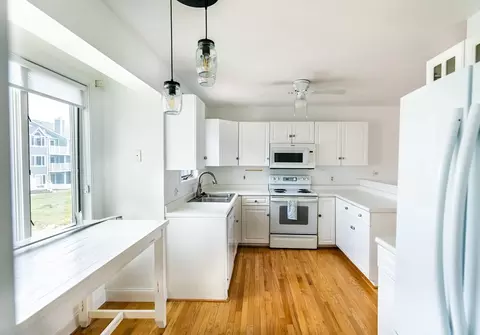 700 Shore Dr #1002, Fall River, MA 02721 photo 5