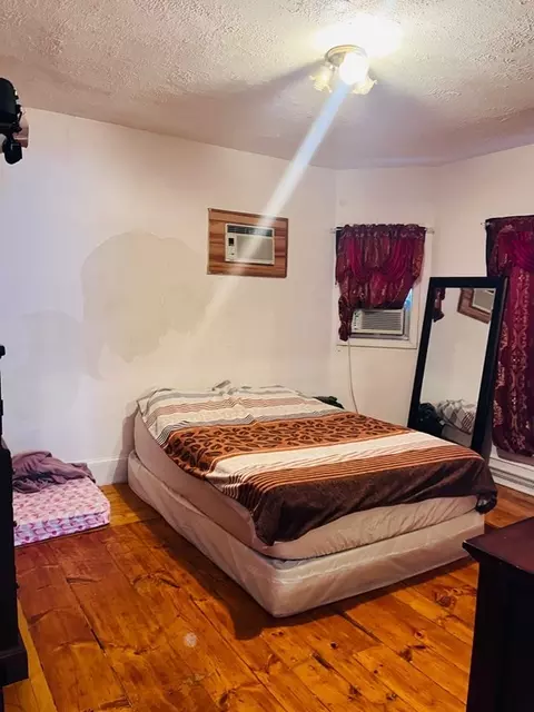 53 Hillside Ave, Everett, MA 02149 photo 11
