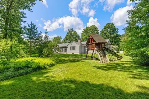 9 Craig Ln, Hingham, MA 02043 photo 28