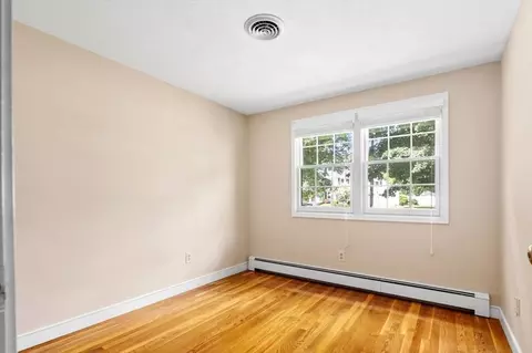 9 Craig Ln, Hingham, MA 02043 photo 18