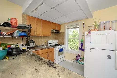 129 Branch St, Fall River, MA 02721 photo 7