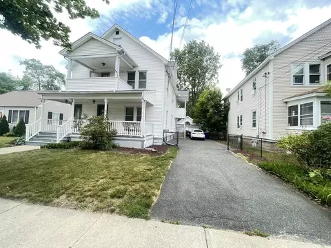 85-87 Windemere St, Springfield, MA 01104 photo 3