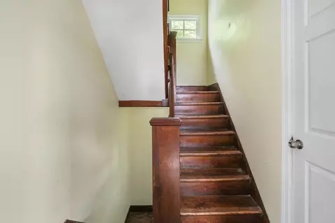 30 Hemans, Worcester, MA 01605 photo 23
