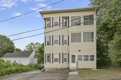 30 Hemans, Worcester, MA 01605 photo 1