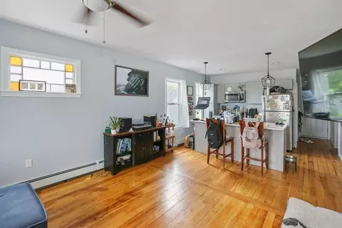 30 Hemans, Worcester, MA 01605 photo 11