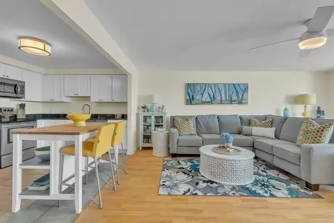 1 Commodore Ct #402, Hull, MA 02045 photo 4