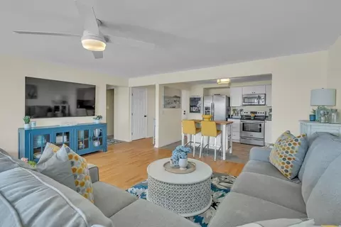 1 Commodore Ct #402, Hull, MA 02045 photo 7