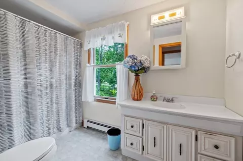 30 Tecumseh Rd, Bourne, MA 02562 photo 24