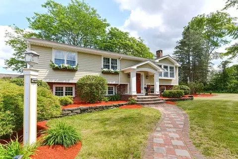 38 Blackstone St, Mendon, MA 01756 photo 2