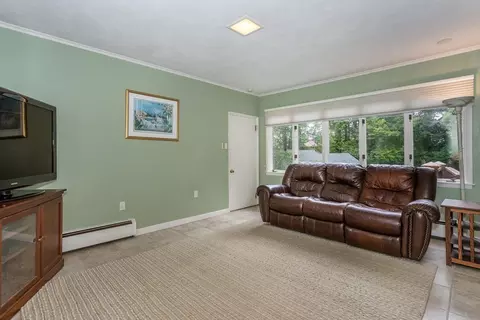 24 Mohawk Rd, Canton, MA 02021 photo 12