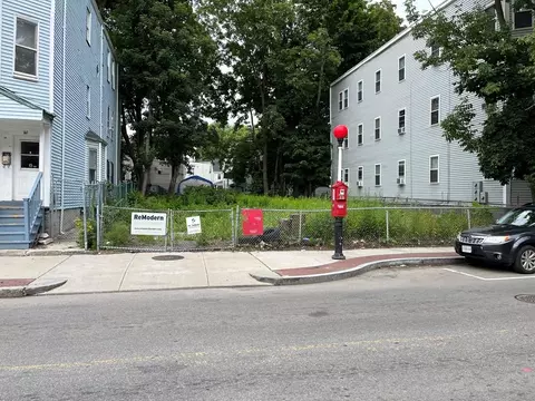 150 Quincy St, Boston, MA 02121